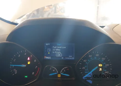 2015 Ford Escape S from USA, damaged, VIN 1FMCU0F74FUC82954